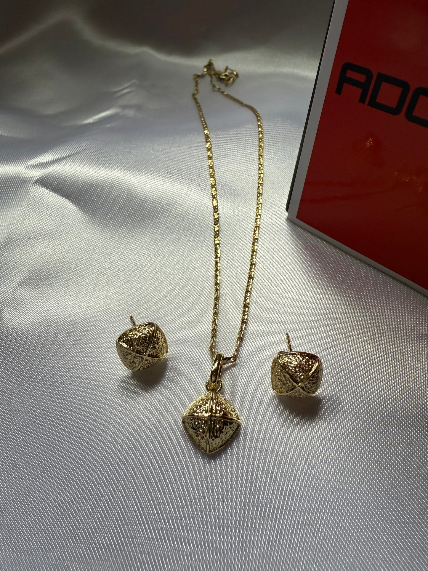 Gold Necklace + Earrings Set