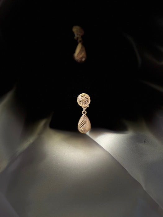 Sika Kɔkɔɔ Cocoa Bean Earrings