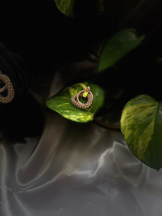 Sika kɔkɔɔ Twin Flame Earrings